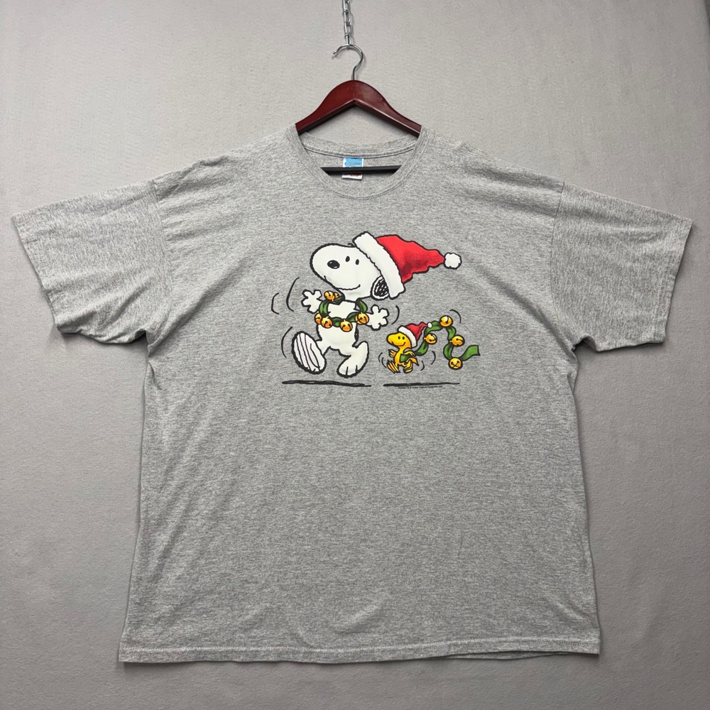 Peanuts T-Shirt Mens 2XL Gray Snoopy Woodstock Christmas Y2K Graphic Tee